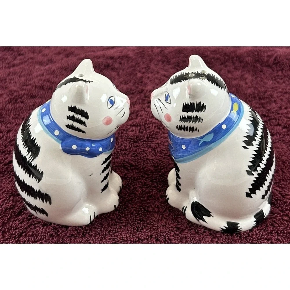 Coco Dowley Kitty Cat Novelty Salt & Pepper Shakers Certified International EUC